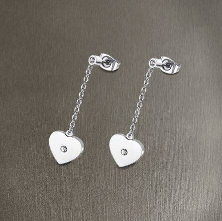Pendientes de acero