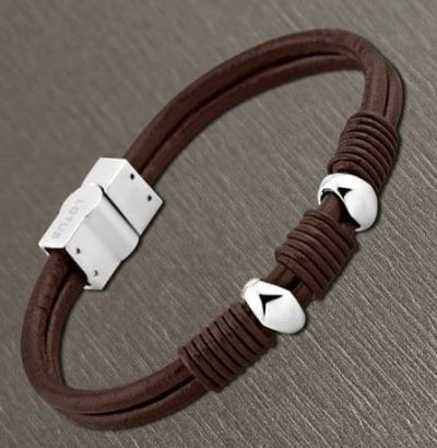 Pulsera de acero