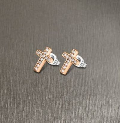 Pendientes de acero