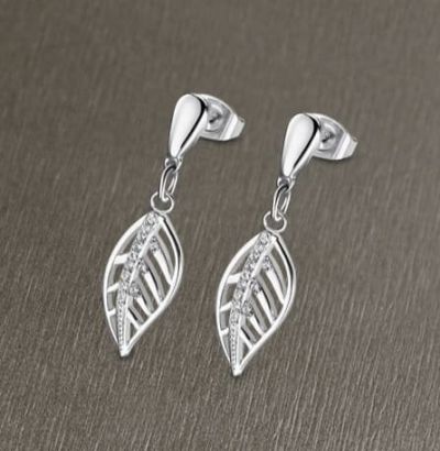 Pendientes de acero