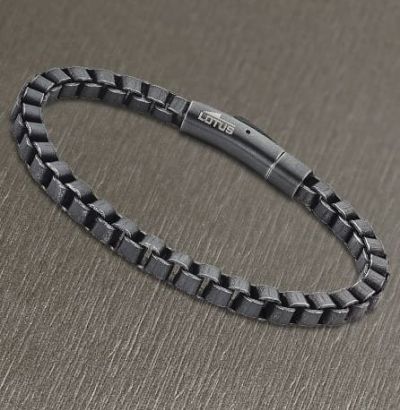 Pulsera de acero